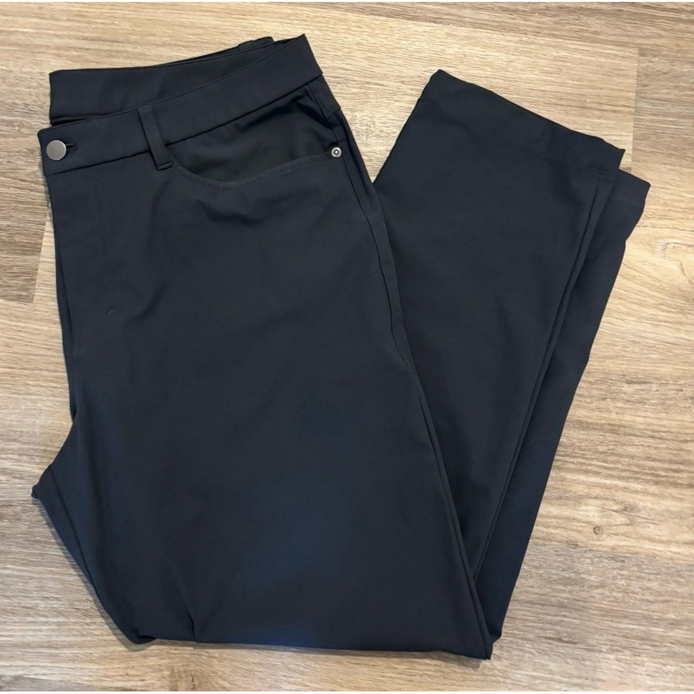 Lululemon Commission Pants Mens 36x26 Utility Gray Activewear Chino ABC Khaki